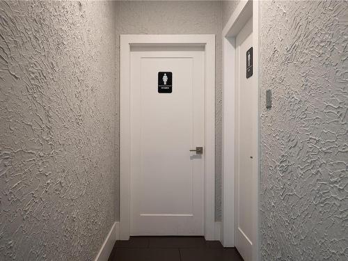 1-2220 Bowen Rd, Nanaimo, BC 