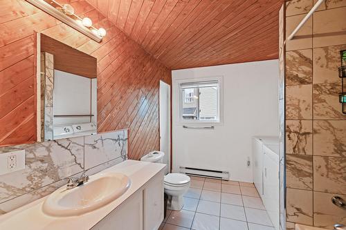 Salle de bains - 411 Rue Dufferin, Granby, QC - Indoor Photo Showing Bathroom