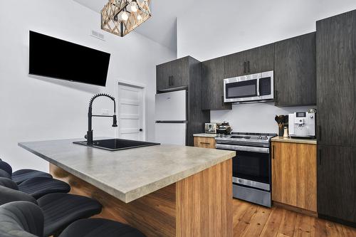 Cuisine - 918 Ch. Du Pont-Rouge, Notre-Dame-De-La-Merci, QC - Indoor Photo Showing Kitchen