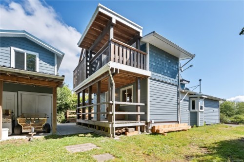 1065 Seventh Ave, Ucluelet, BC 