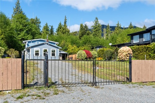 1065 Seventh Ave, Ucluelet, BC 