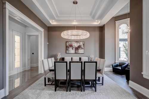 1272 Fiddlers Green Road, Hamilton, ON - Indoor Photo Showing Dining Room