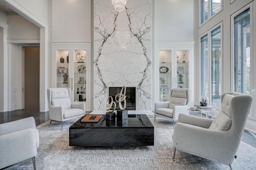 1272 Fiddlers Green Road, Hamilton, ON - Indoor Photo Showing Living Room With Fireplace