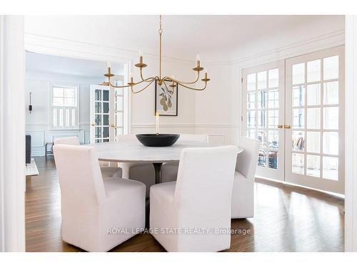 1417 Halifax Place, Burlington, ON - Indoor Photo Showing Dining Room