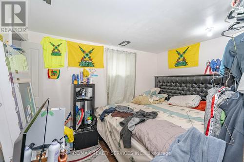 3779 Keenan Crescent, Mississauga, ON - Indoor Photo Showing Bedroom