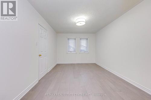 1320 Sherwood Mills Boulevard, Mississauga, ON - Indoor Photo Showing Other Room