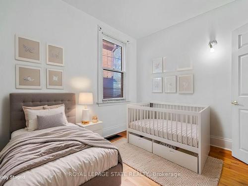 135 Britannia Avenue, Hamilton, ON - Indoor Photo Showing Bedroom