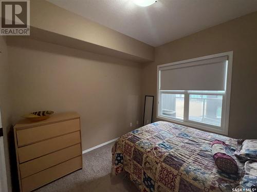 207 1220 Blackfoot Drive, Regina, SK - Indoor Photo Showing Bedroom