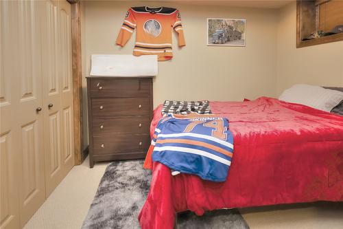 43-4868 Riverview Drive, Edgewater, BC - Indoor Photo Showing Bedroom