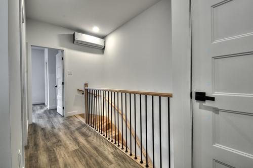 Hall d'entrée/Vestibule - 193 21E Rue O., Venise-En-Québec, QC 