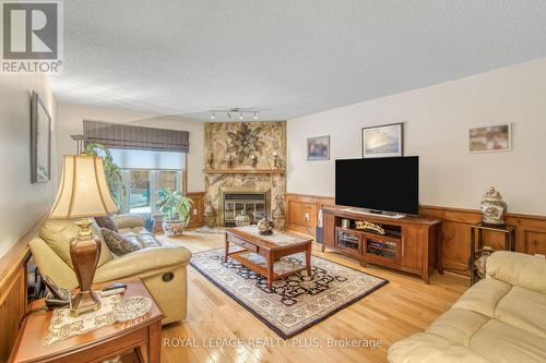 3542 Marmac Crescent, Mississauga, ON - Indoor Photo Showing Living Room With Fireplace