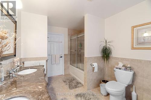 3542 Marmac Crescent, Mississauga, ON - Indoor Photo Showing Bathroom