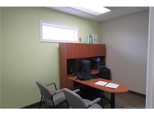 676 Prospect St, Fredericton, NB 