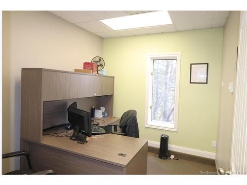 676 Prospect St, Fredericton, NB 