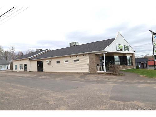 676 Prospect St, Fredericton, NB 