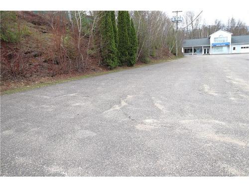 676 Prospect St, Fredericton, NB 