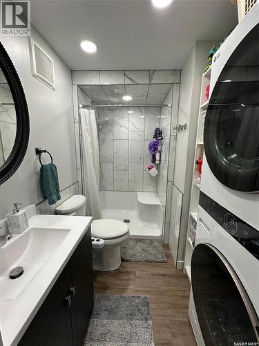 1217 2Nd Street, Estevan, SK - Indoor