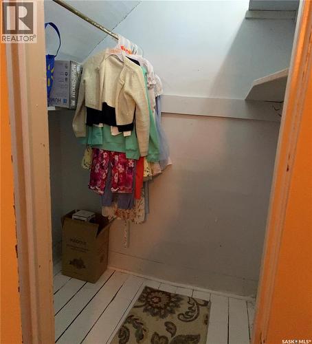 1217 2Nd Street, Estevan, SK - Indoor With Storage