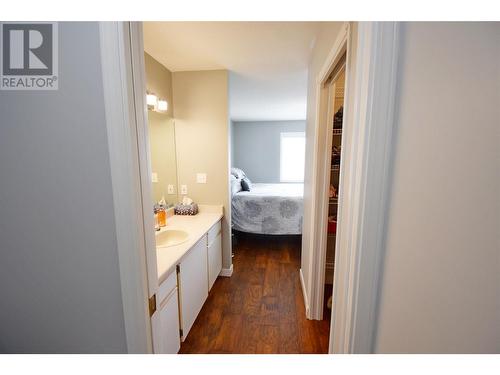 8700 Clerke Road Unit# 3, Coldstream, BC - Indoor Photo Showing Bathroom