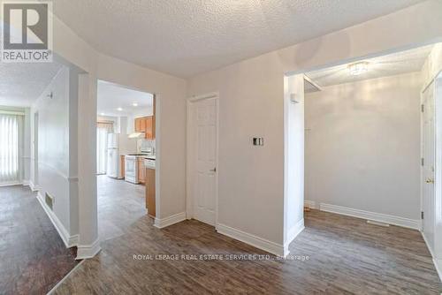 6 ALBEMARLE COURT  Brampton, ON L6Z 1R4