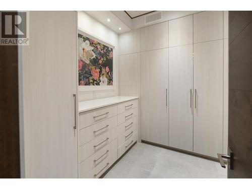 2463 Thacker Drive, West Kelowna, BC - Indoor Photo Showing Other Room