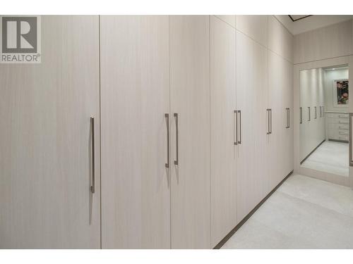 2463 Thacker Drive, West Kelowna, BC - Indoor Photo Showing Other Room