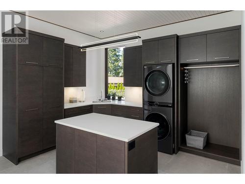 Main floor laundry - 2463 Thacker Drive, West Kelowna, BC - Indoor