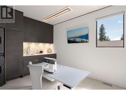 2463 Thacker Drive, West Kelowna, BC - Indoor Photo Showing Other Room