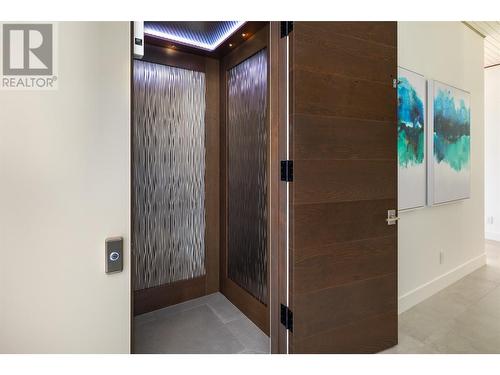 Elevator - 2463 Thacker Drive, West Kelowna, BC - Indoor Photo Showing Other Room