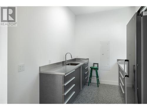 2463 Thacker Drive, West Kelowna, BC - Indoor