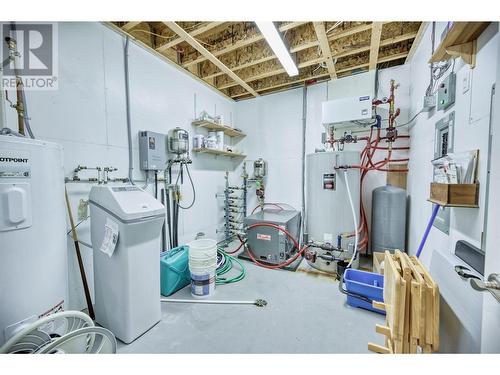 148 Sasquatch Trail, Osoyoos, BC - Indoor Photo Showing Laundry Room