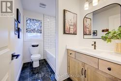 Photos of same floorpan previously built - 