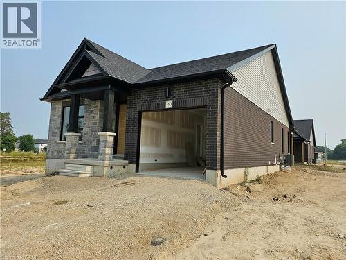 113 Thackeray Way, Harriston, ON - Outdoor