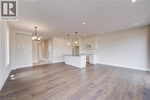 102 Thackeray Way, Harriston, ON - Indoor Photo Showing Kitchen