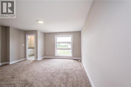 102 Thackeray Way, Harriston, ON - Indoor Photo Showing Other Room
