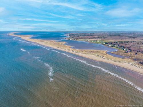 - Perry Rd, Bouctouche, NB 