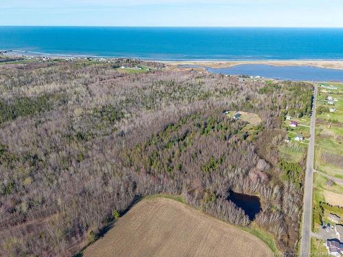 - Perry Rd, Bouctouche, NB 