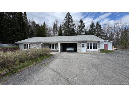748 Canada RD  Edmundston, NB E3V 1W4