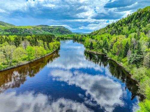 Bord de l'eau - 42 Ch. Des Épicuriens, La Conception, QC - Outdoor With Body Of Water With View