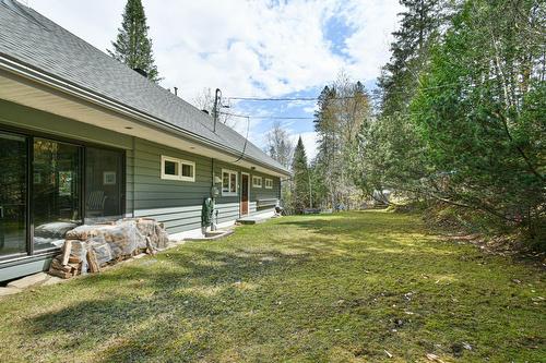 Face arrière - 566 Ch. Forest, Saint-Sauveur, QC - Outdoor
