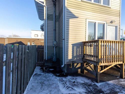 401 May Street N, Thunder Bay, ON - Outdoor With Exterior