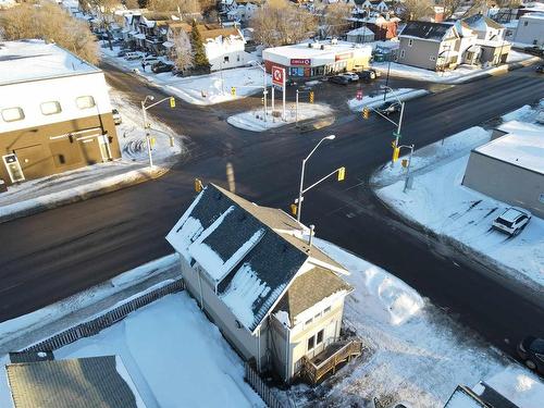 401 May Street N, Thunder Bay, ON - Outdoor