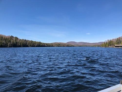 Bord de l'eau - 8131 Lac-Des-Écorces, Barkmere, QC 