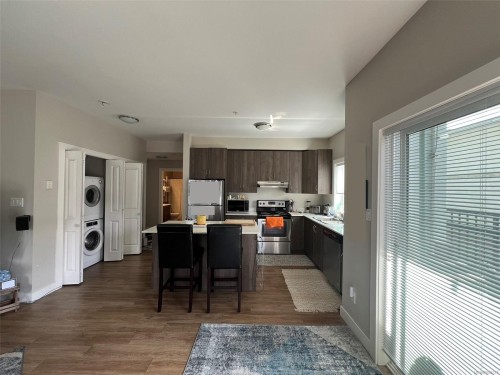 2835 Peatt Rd, Langford, BC - Indoor Photo Showing Kitchen