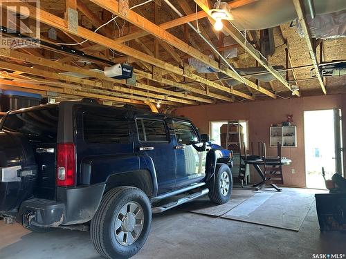 127 3Rd Avenue, Young, SK - Indoor Photo Showing Garage