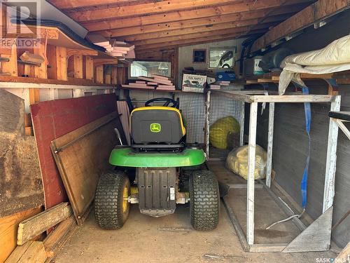 127 3Rd Avenue, Young, SK - Indoor