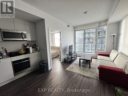 3911 - 1926 LAKESHORE BOULEVARD W  Toronto, ON M6S 1A1