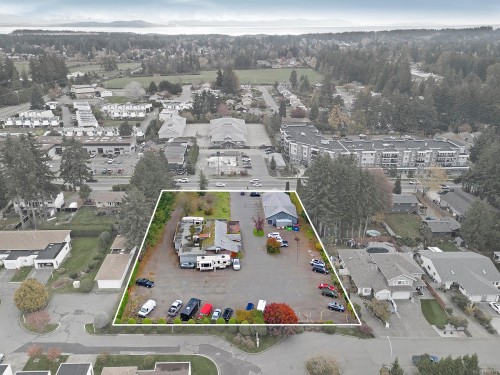 651 Anderton Rd, Comox, BC 