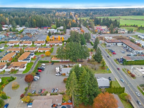 651 Anderton Rd, Comox, BC 