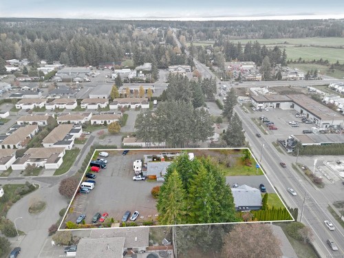 651 Anderton Rd, Comox, BC 
